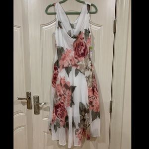 Cowl-neck White Flower Dress sz10 NWT